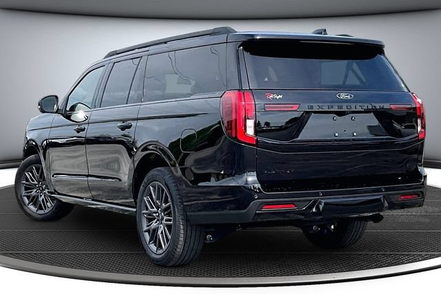 Used 2025 Ford Expedition Max Platinum w/ Stealth Performance Package AWD/4WD image 4