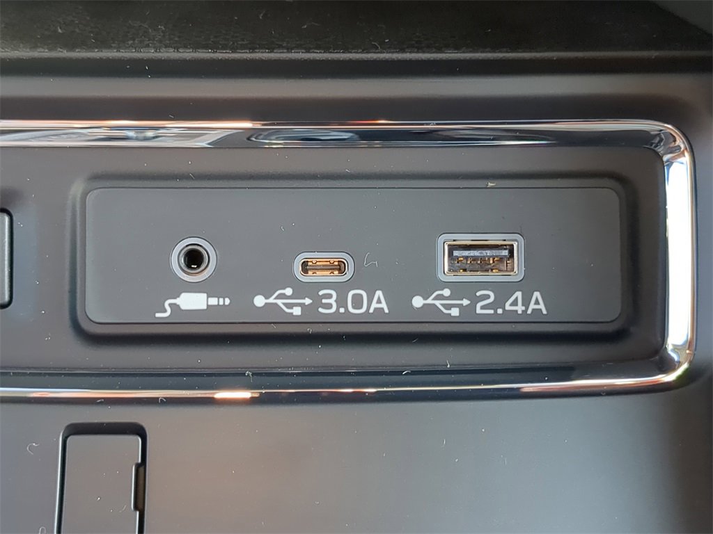 Certified 2025 Subaru Ascent Premium image 22