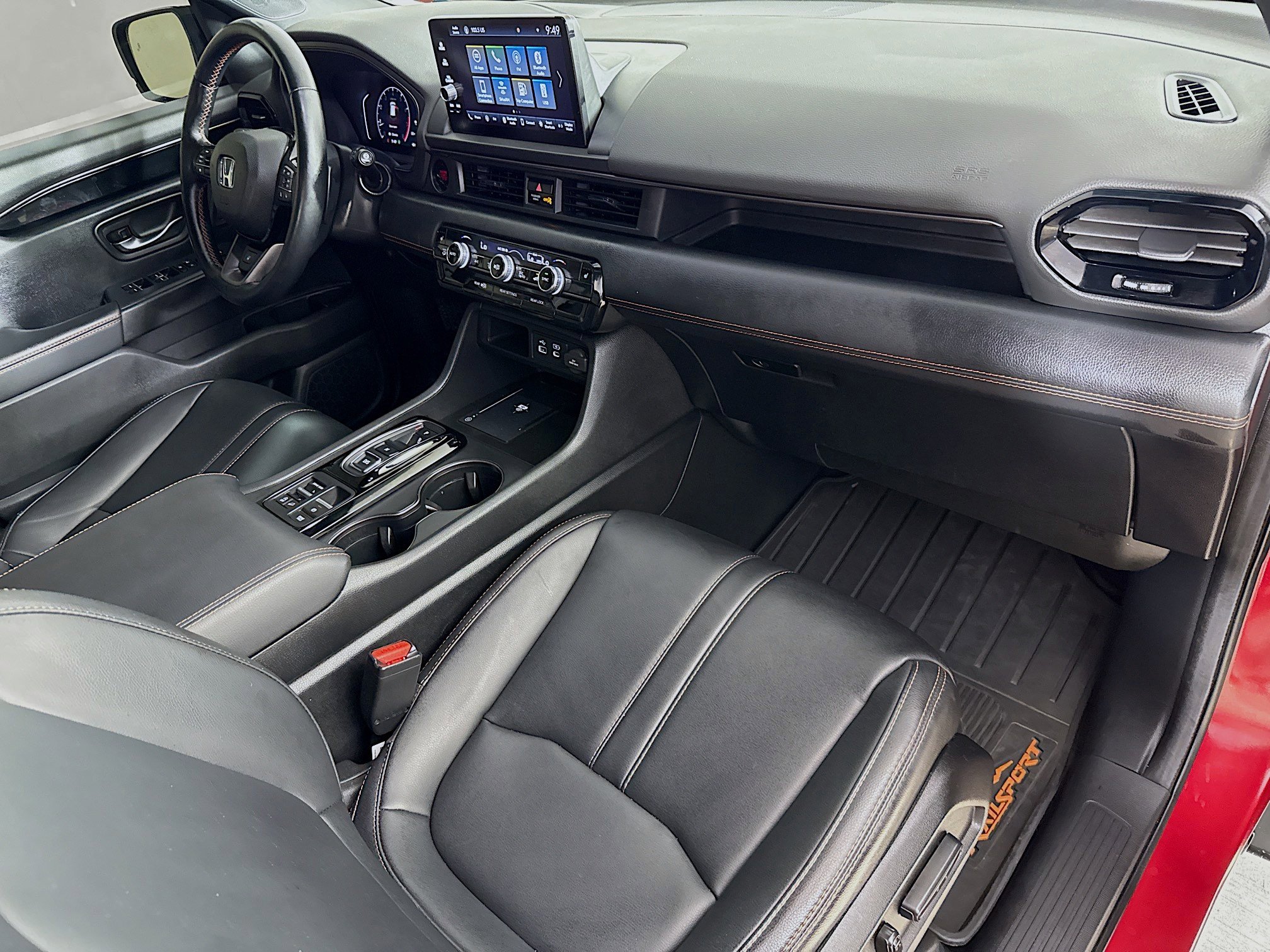 Certified 2024 Honda Pilot TrailSport image 37