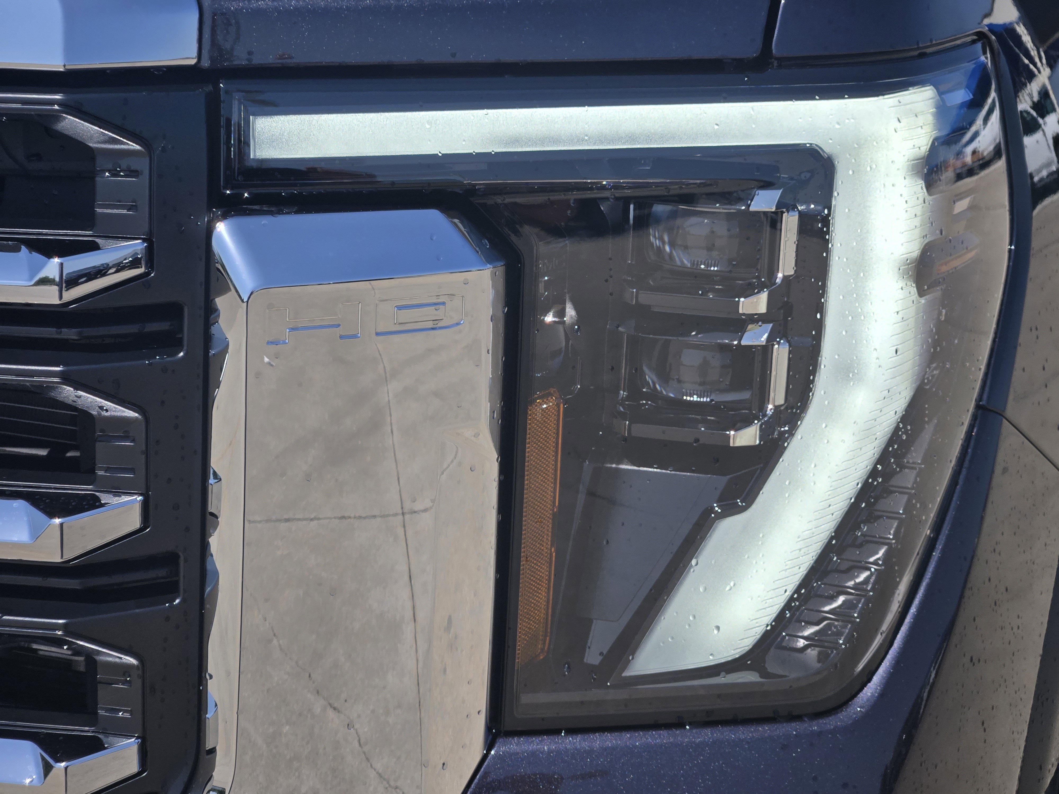 New 2025 GMC Sierra 2500 SLT w/ Texas SLT Premium Package image 6