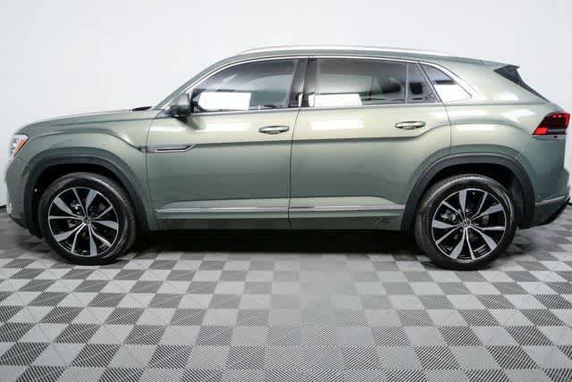 New 2026 Volkswagen Atlas Cross Sport SEL Premium R-Line image 3