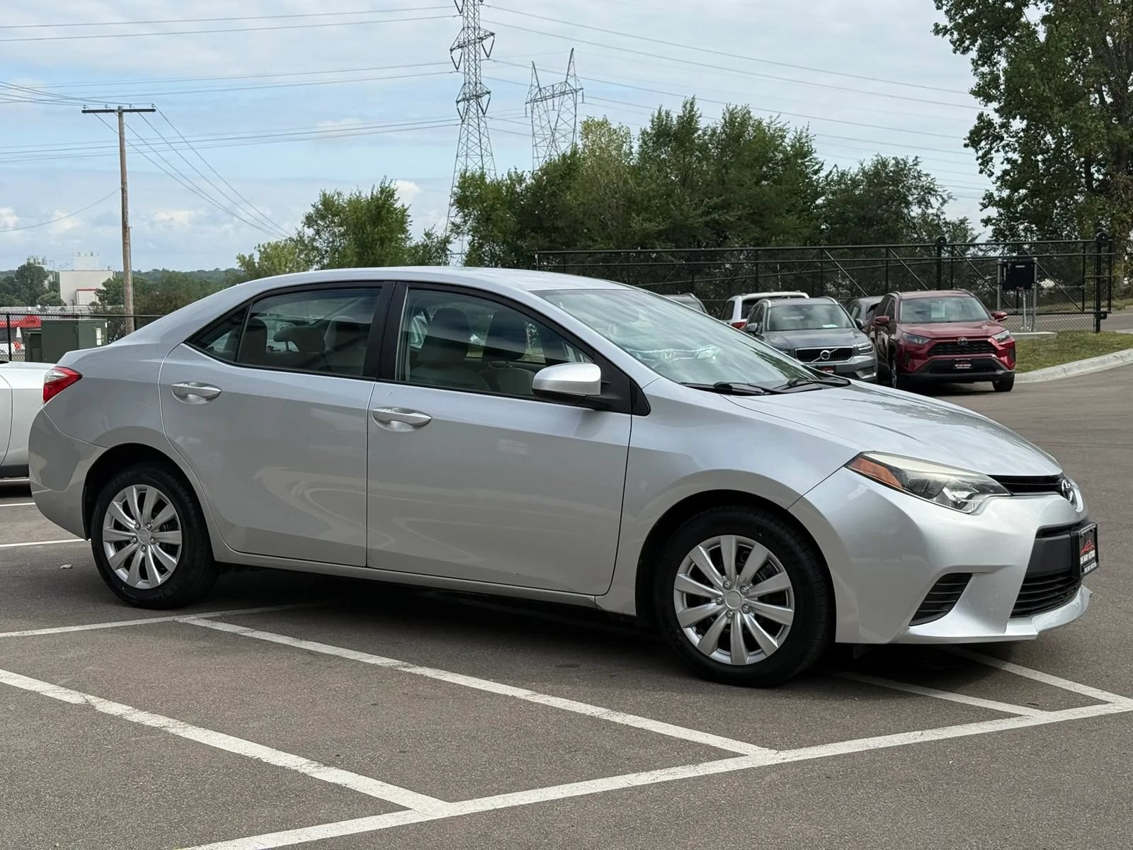 Used 2014 Toyota Corolla LE FWD image 6