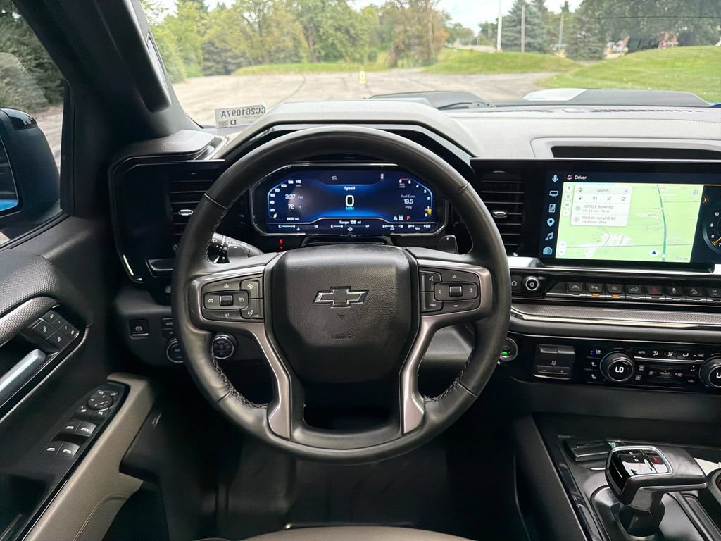 Used 2025 Chevrolet Silverado 1500 ZR2 w/ Technology Package AWD/4WD image 29