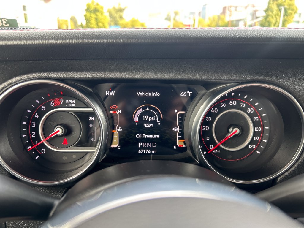 Used 2020 Jeep Wrangler Unlimited Rubicon w/ Quick Order Package 28Y Recon AWD/4WD image 18