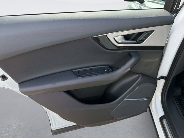 Used 2019 Audi Q7 2.0T Premium Plus w/ Premium Plus Package image 12