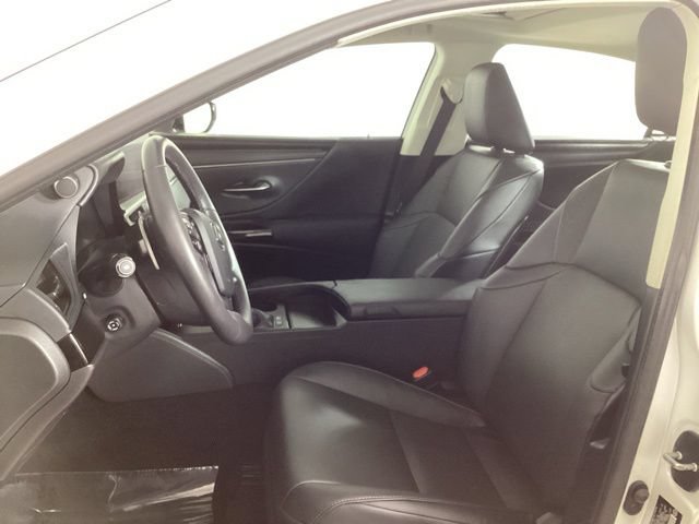 Used 2023 Lexus ES 300h w/ Premium Package FWD image 10