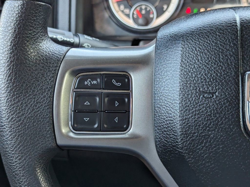 Used 2021 RAM 1500 Classic SLT image 21