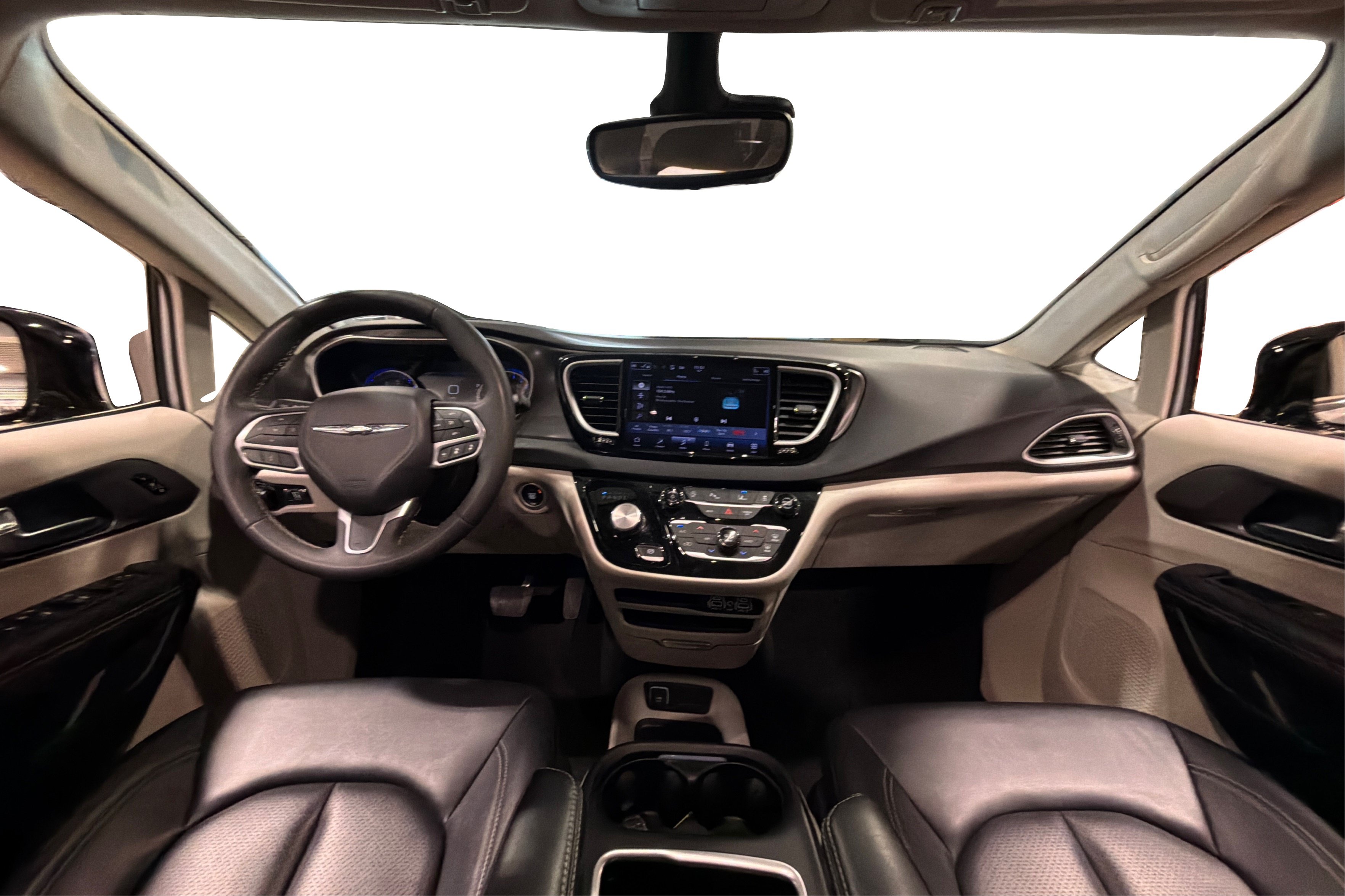 Used 2024 Chrysler Pacifica Touring-L FWD image 41