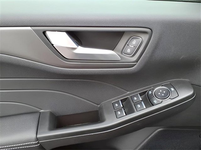 New 2026 Ford Escape SE image 12