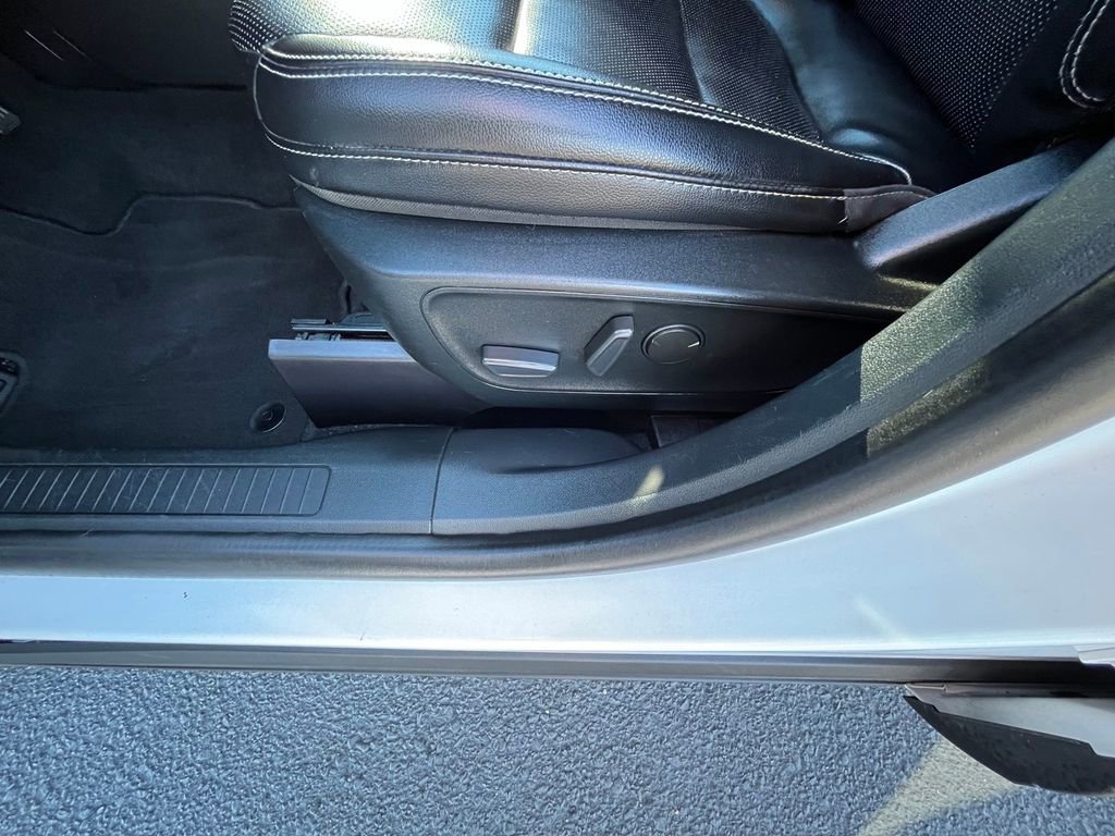 Certified 2021 Ford Escape SEL image 12