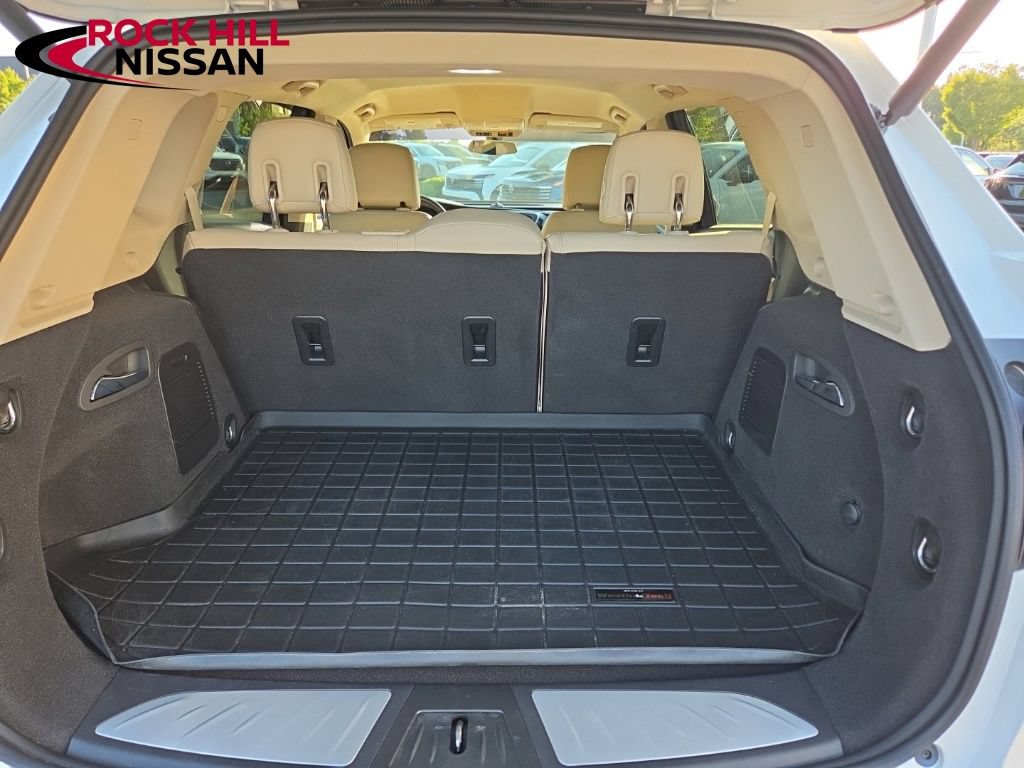 Used 2017 Buick Envision Essence FWD image 31