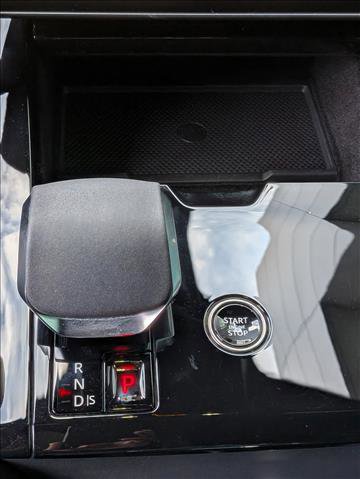 Certified 2025 Land Rover Range Rover Sport Dynamic SE image 16