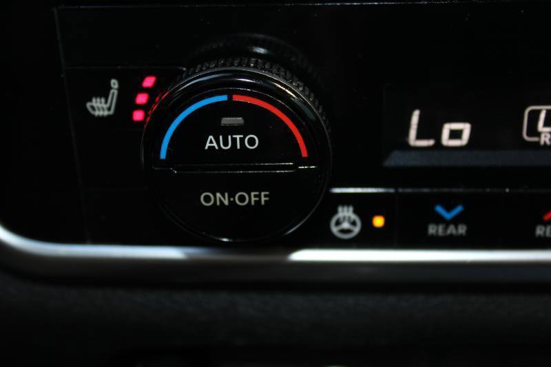 Used 2022 Nissan Rogue SL image 34