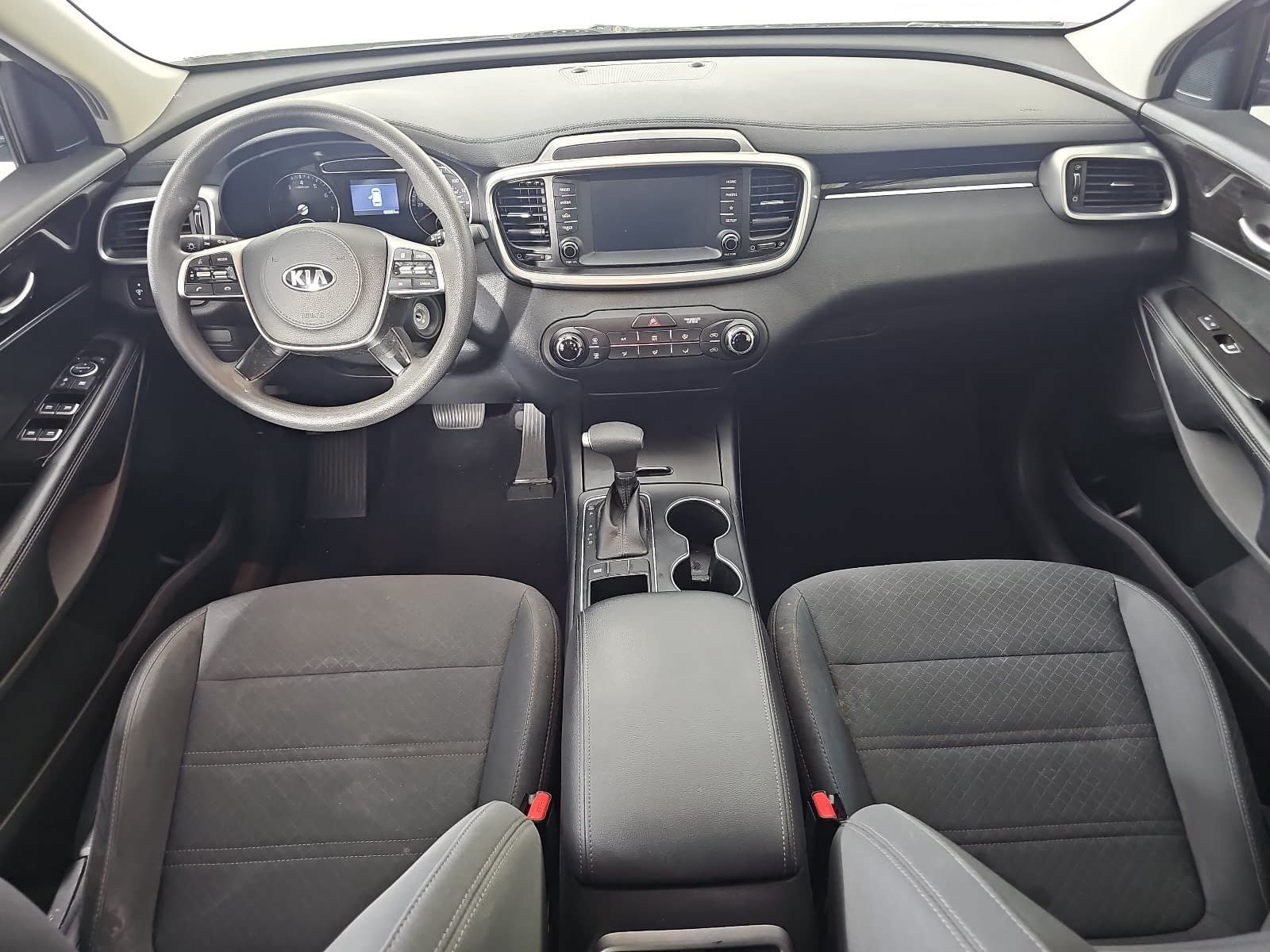 Used 2020 Kia Sorento LX FWD image 11