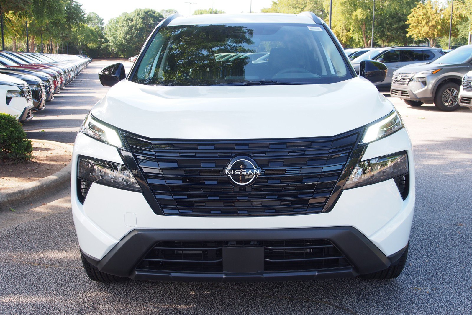New 2026 Nissan Rogue Dark Armor FWD image 2