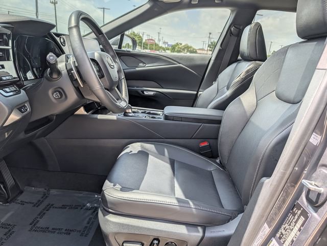 Used 2024 Lexus RX 350 w/ Convenience Package AWD/4WD image 25