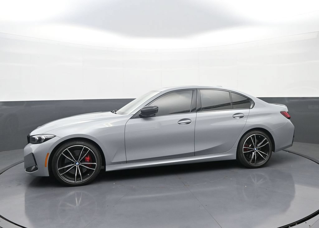 Used 2023 BMW 330i xDrive Sedan w/ M Sport Package AWD/4WD image 4