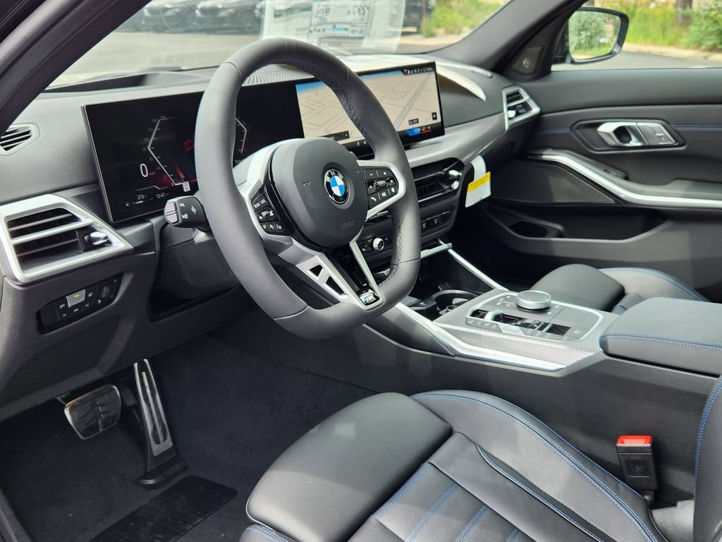 New 2026 BMW 330i xDrive Sedan w/ M Sport Package AWD/4WD image 9