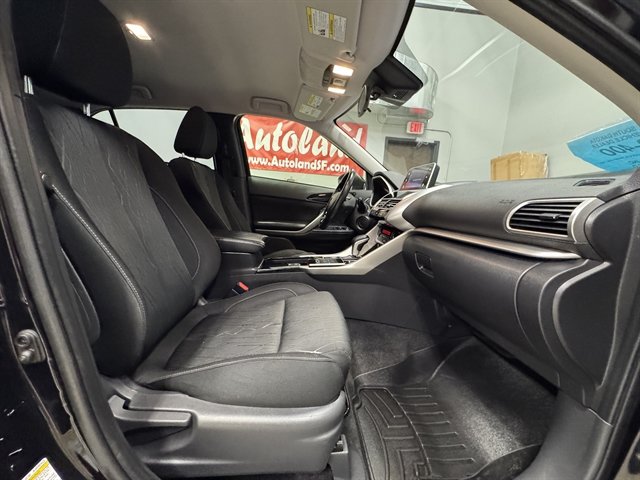 Used 2020 Mitsubishi Eclipse Cross SE FWD image 10