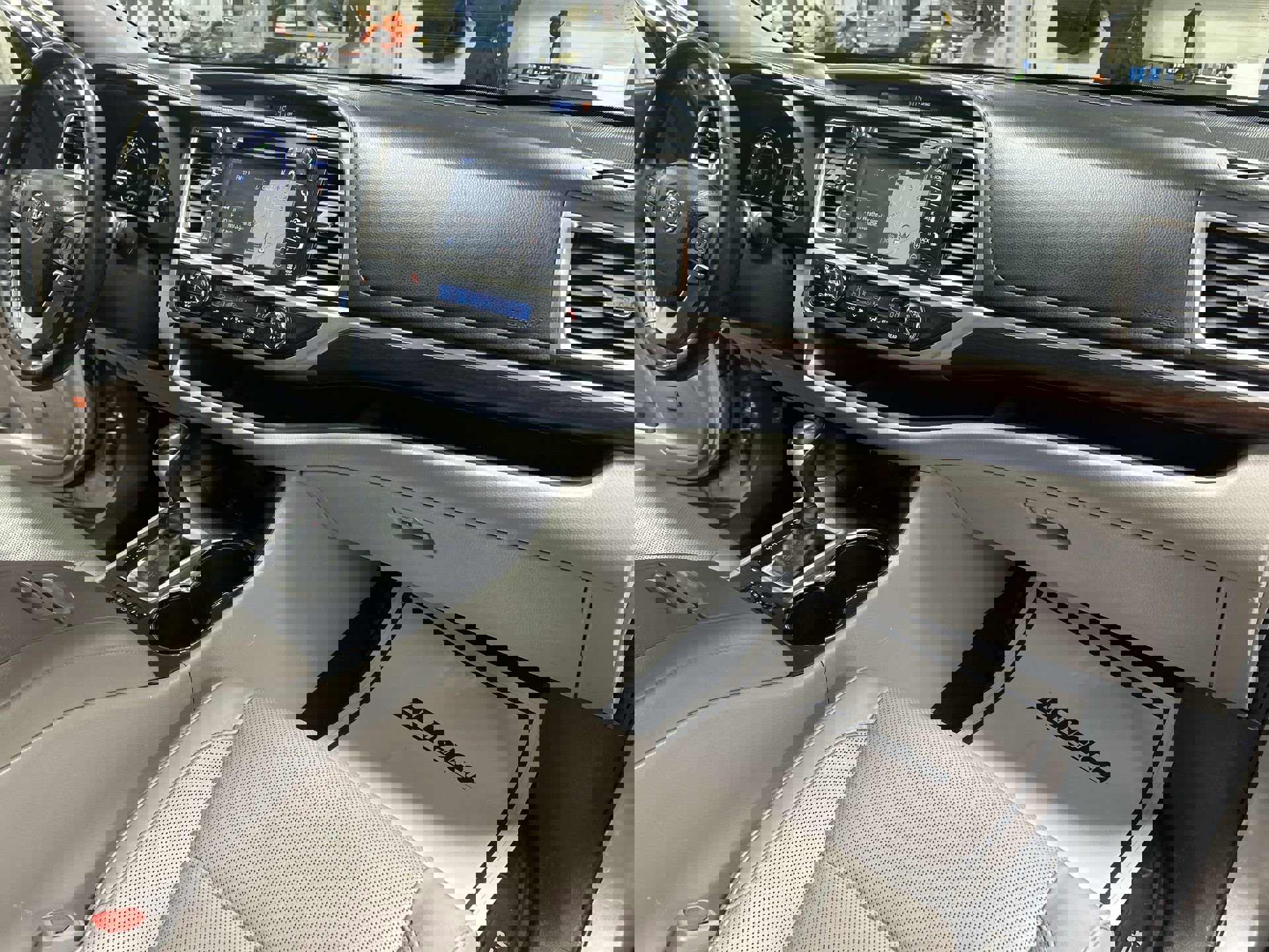 Used 2016 Toyota Highlander Limited image 30