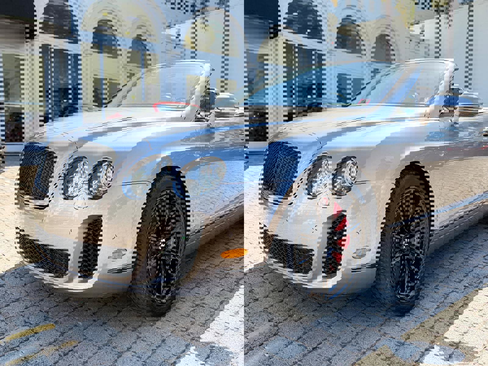 Used 2011 Bentley Continental GT Supersports image 3