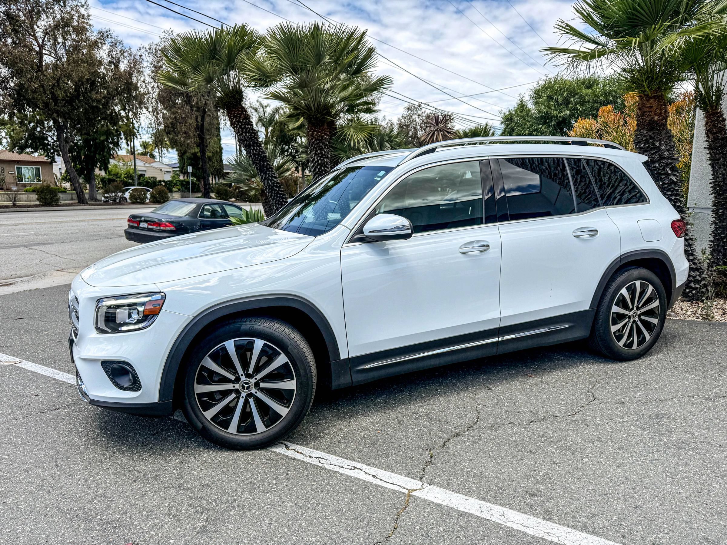 Used 2022 Mercedes-Benz GLB 250 4MATIC image 5