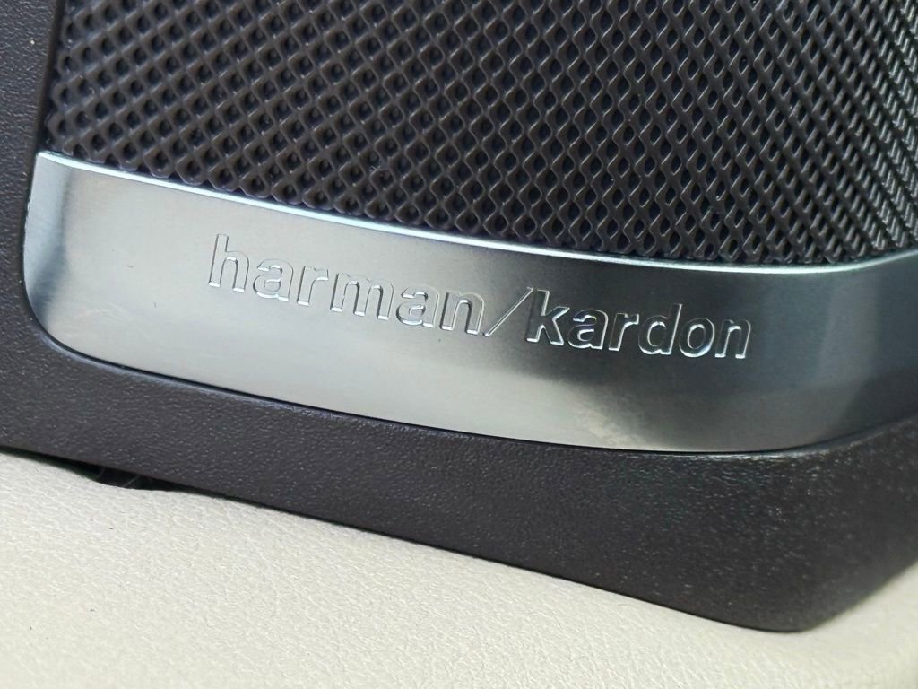 Used 2019 Mercedes-Benz GLS 450 4MATIC image 30