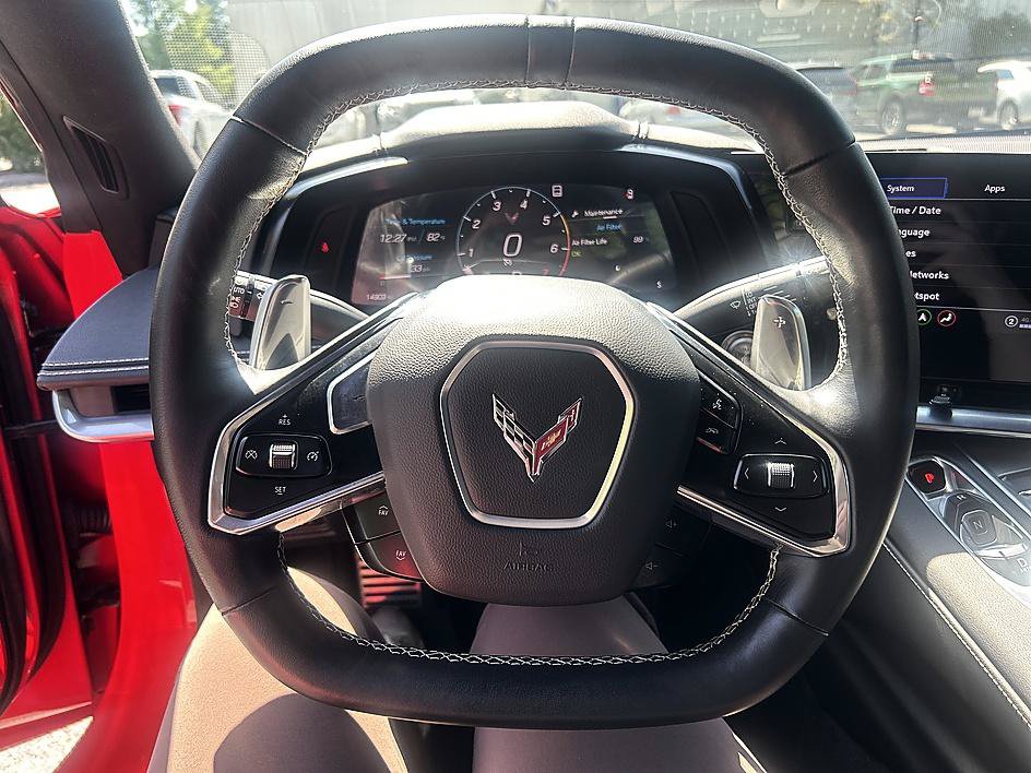 Used 2021 Chevrolet Corvette Stingray Coupe w/ Z51 Performance Package RWD image 13