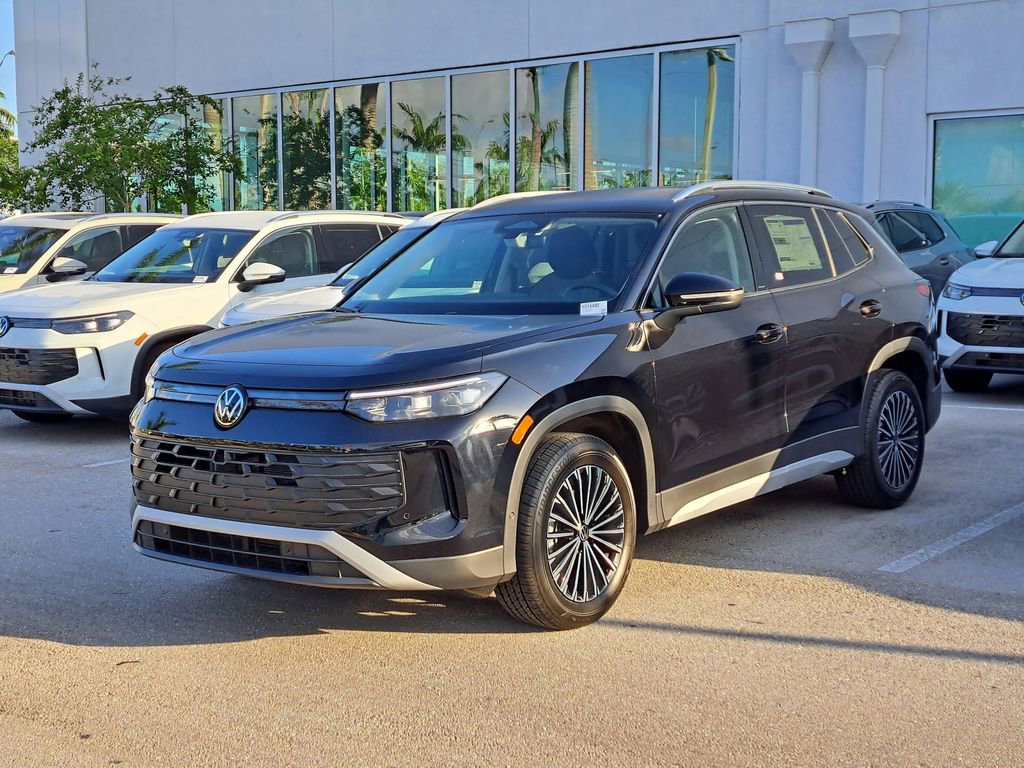 New 2026 Volkswagen Tiguan S w/ 18" Wheel Package image 3