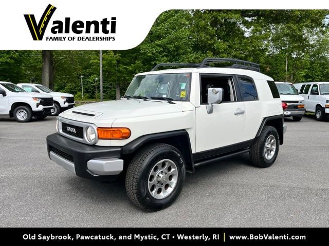 Used 2013 Toyota FJ Cruiser 4WD w/ Upgrade Pkg