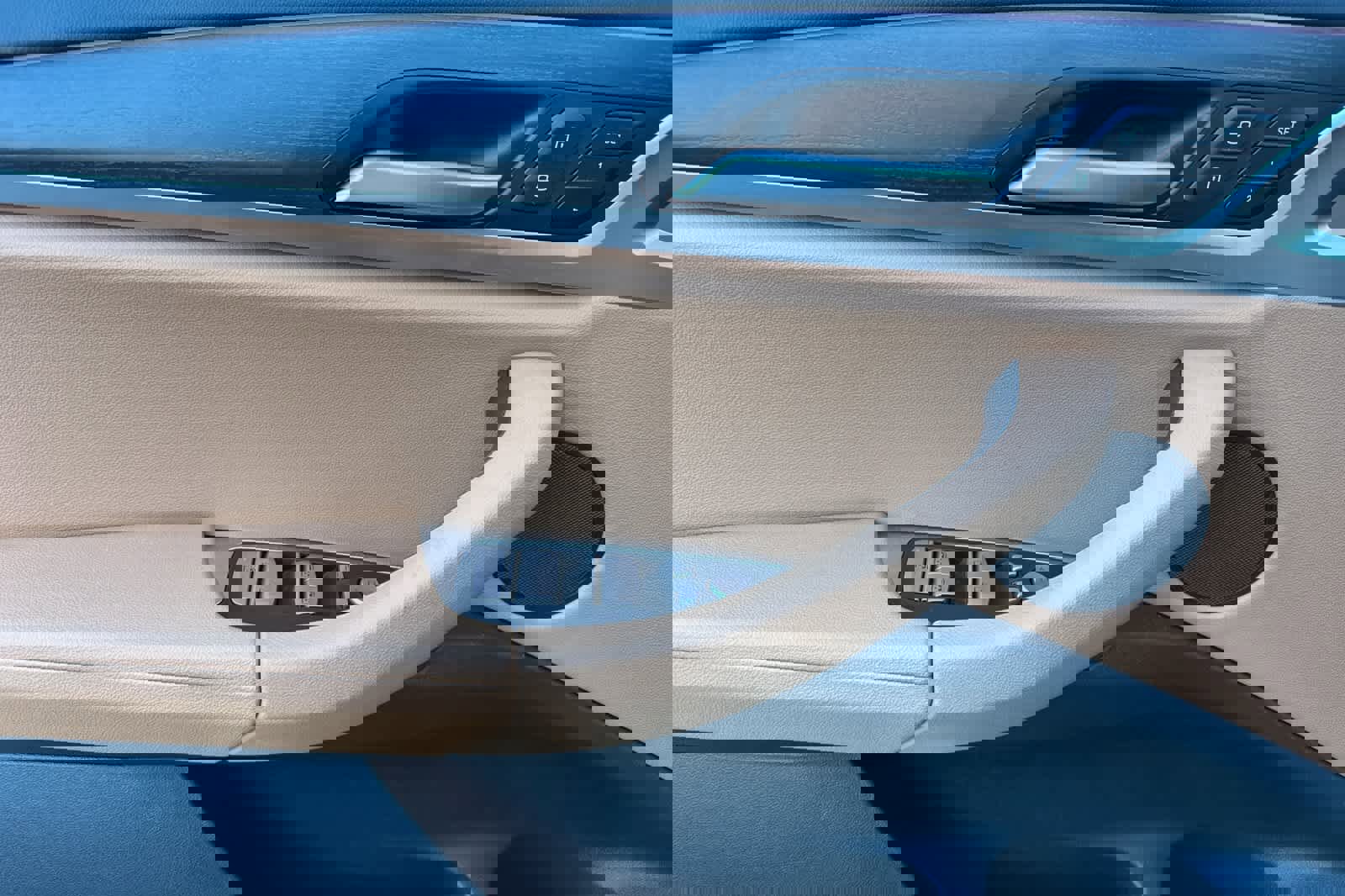 Used 2024 BMW X3 xDrive30i w/ Premium Package w/ZPA image 12