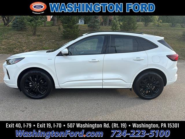 Certified 2023 Ford Escape ST-Line Elite w/ Premium Technology Package image 1