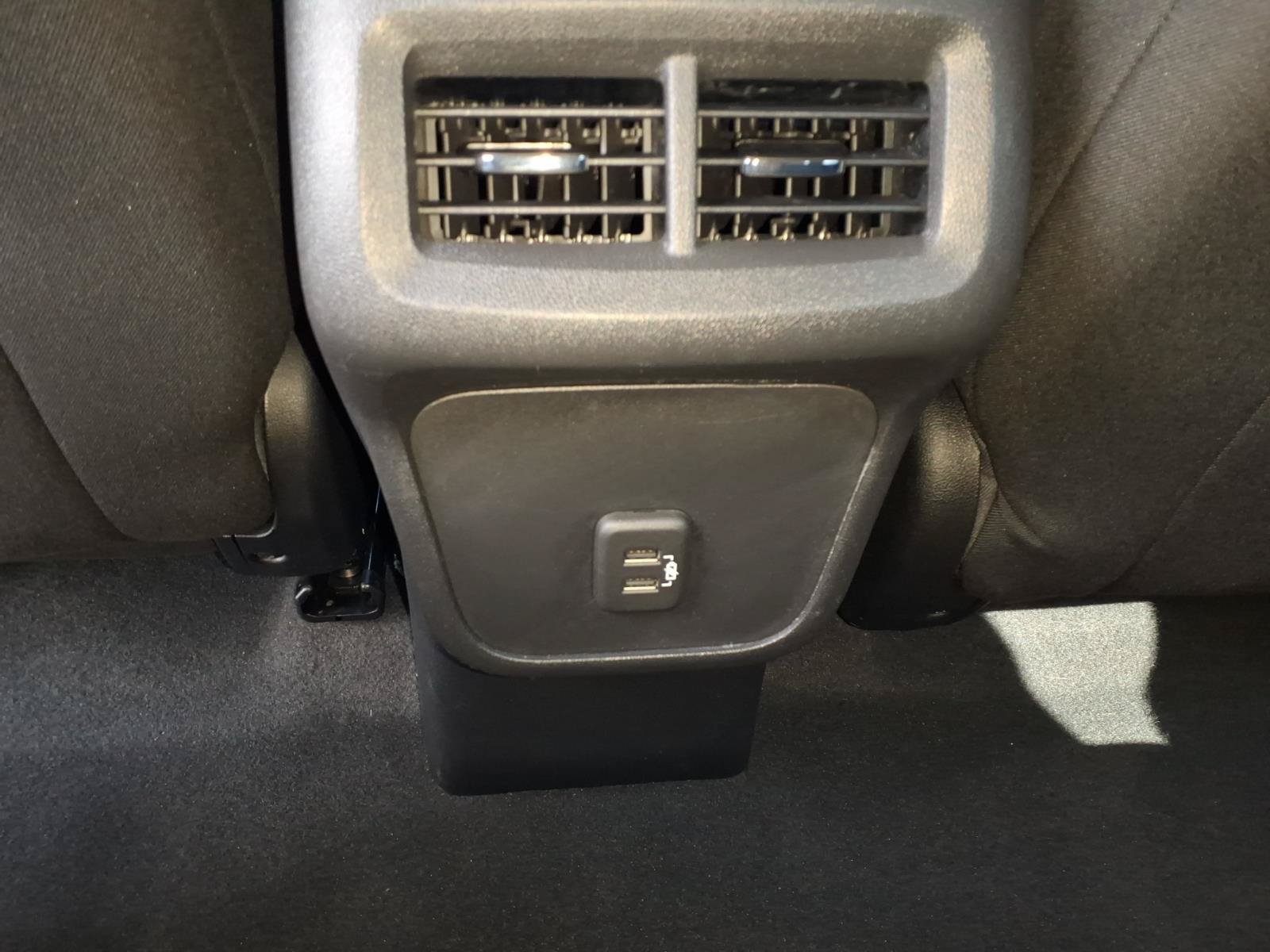 Used 2020 Chevrolet Equinox LT AWD/4WD image 9