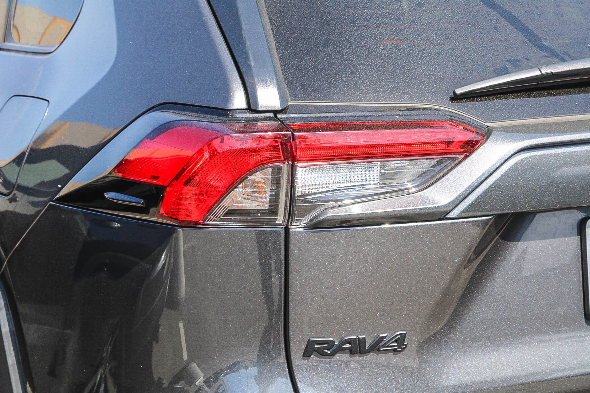 Used 2025 Toyota RAV4 XLE Premium AWD/4WD image 10
