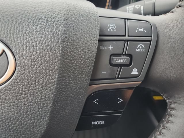 Used 2026 Toyota Camry LE w/ Convenience Package FWD image 21