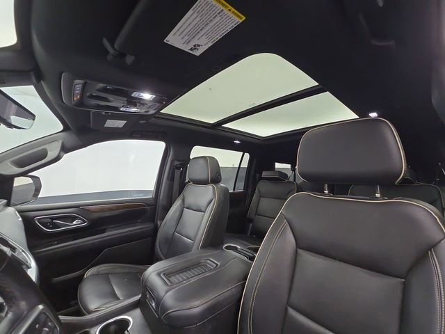 Used 2021 Chevrolet Suburban Premier w/ Premium Package image 22