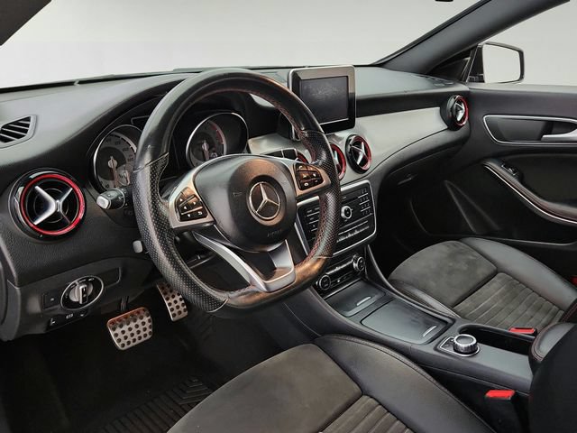 Used 2016 Mercedes-Benz CLA 250 image 9