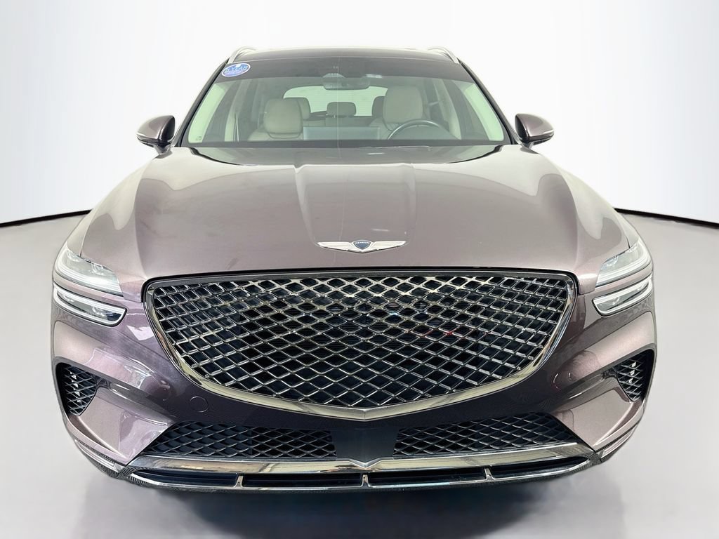 Used 2023 Genesis GV70 2.5T w/ Select Package AWD/4WD image 2