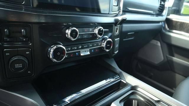 New 2026 Ford F350 Lariat AWD/4WD image 18