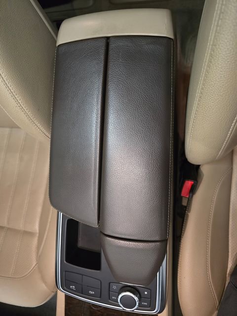 Used 2013 Mercedes-Benz GL 320 BlueTEC 4MATIC image 24