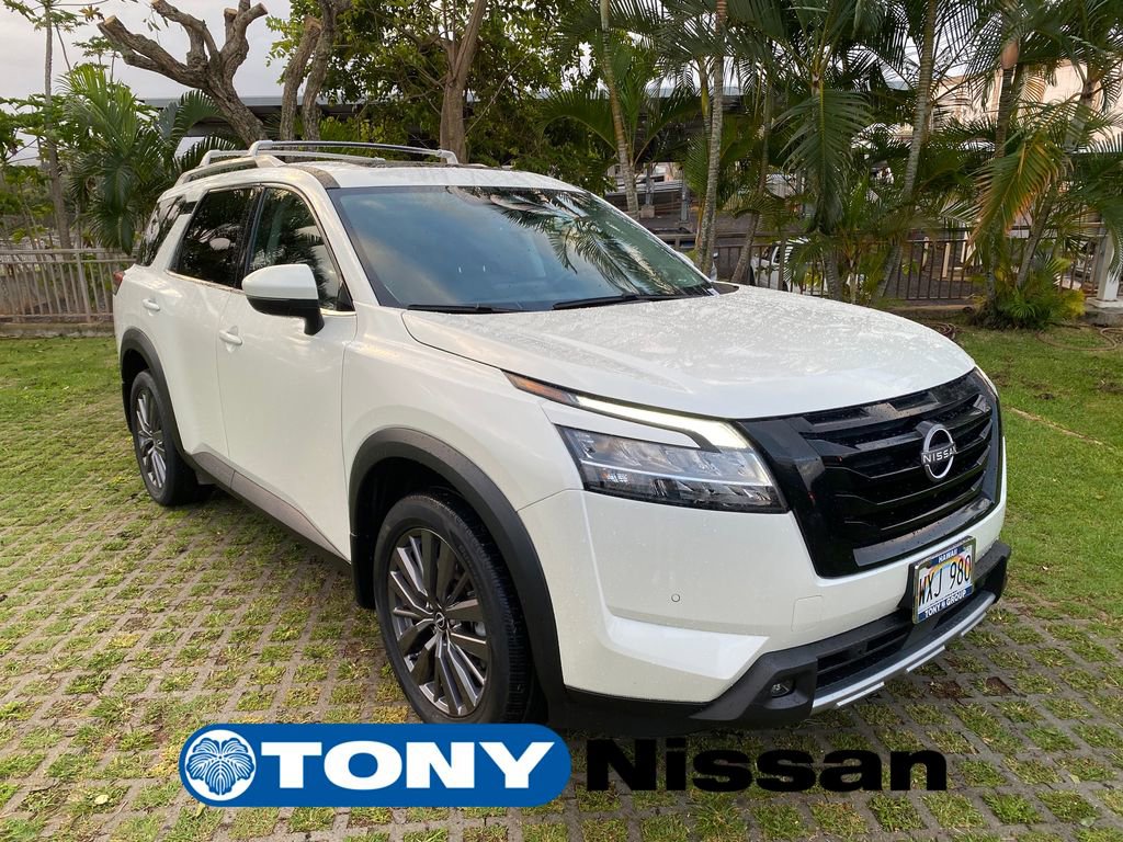 Certified 2023 Nissan Pathfinder SL w/ SL Premium Package