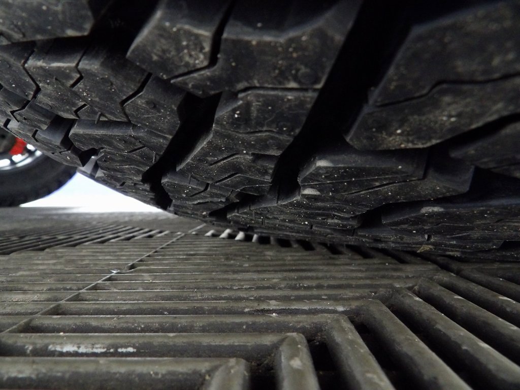 Used 2024 Toyota Tundra Limited image 39