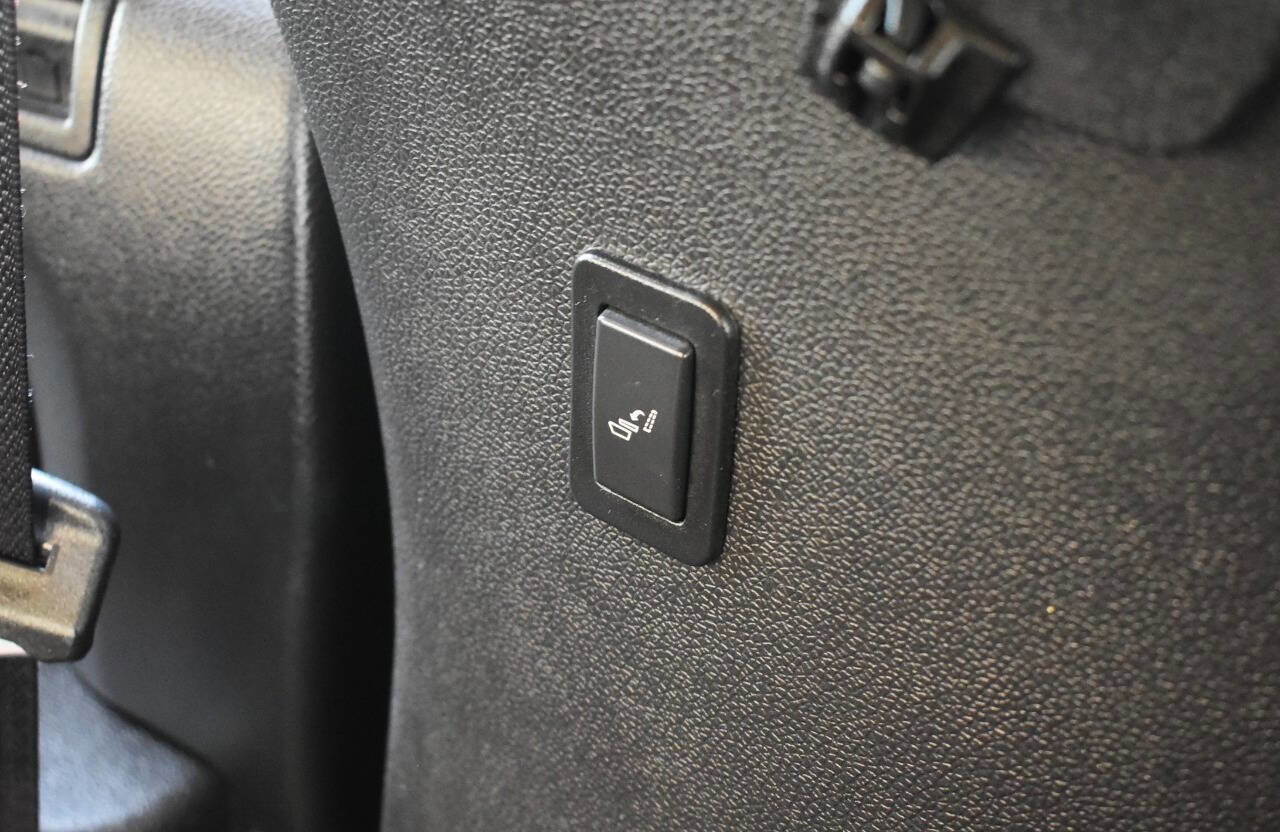 Used 2012 Chevrolet Tahoe LTZ image 48