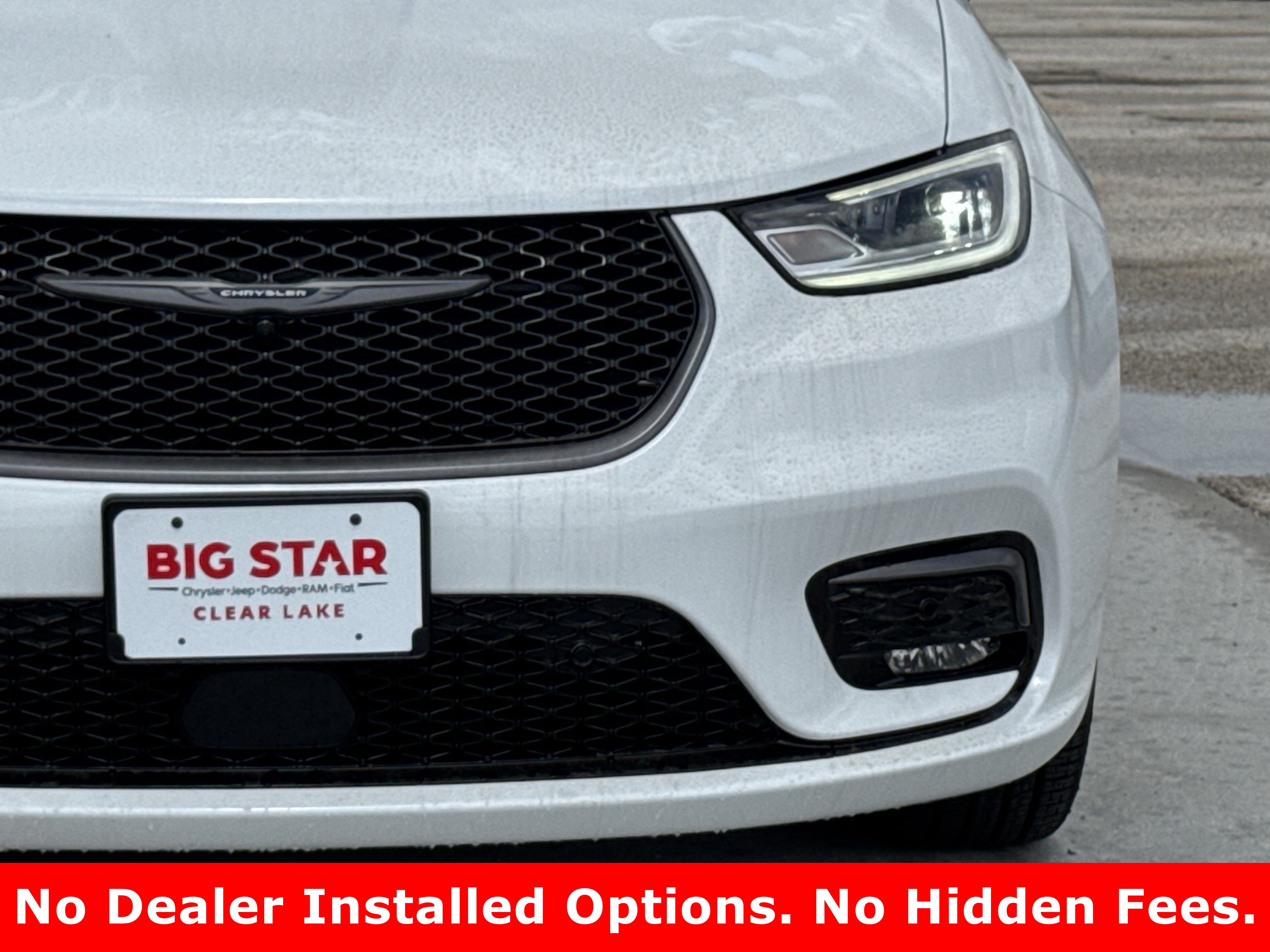 New 2026 Chrysler Pacifica Select FWD image 5