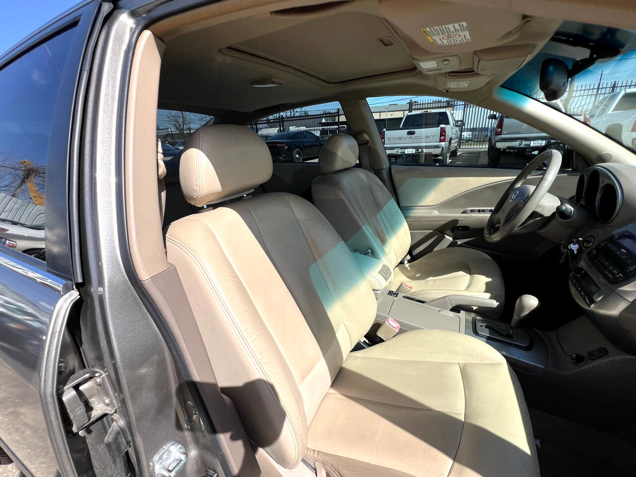 Used 2003 Nissan Altima 3.5 SE image 36