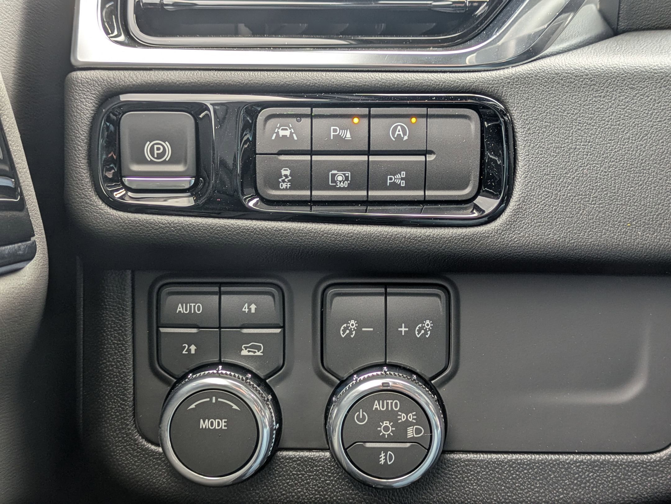 New 2026 GMC Yukon Elevation image 23