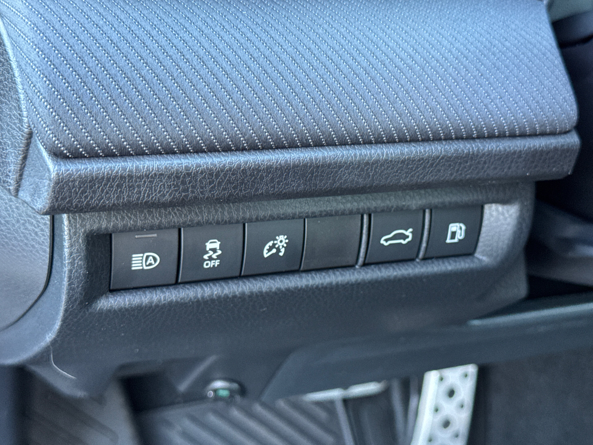 Certified 2026 Toyota Camry SE w/ Convenience Package image 29