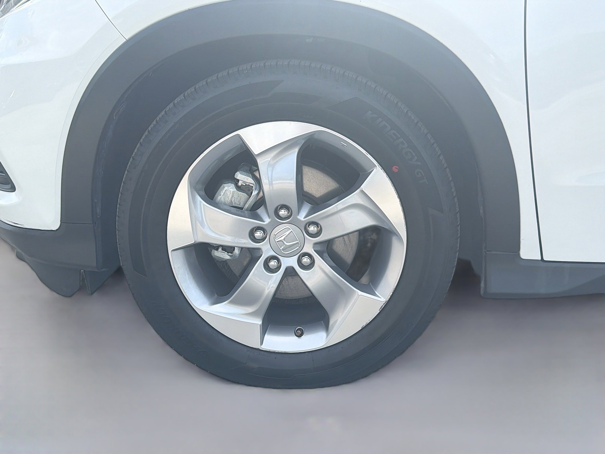 Used 2021 Honda HR-V LX image 36