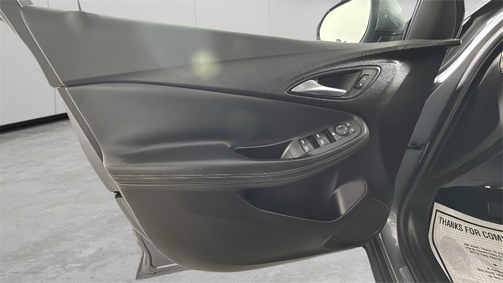 Used 2021 Buick Encore GX Preferred w/ Sport Touring Package image 29