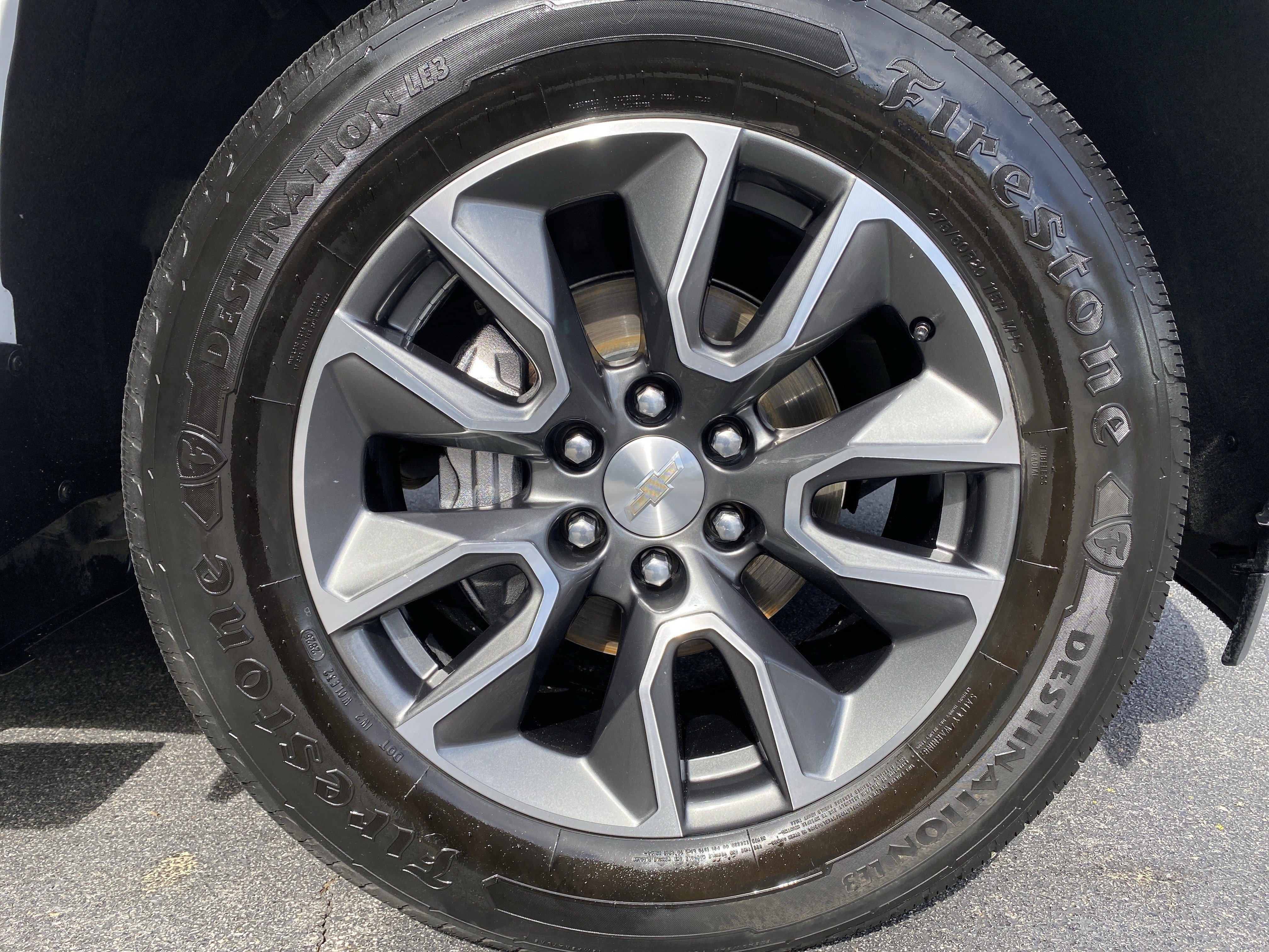 Used 2023 Chevrolet Silverado 1500 LT RWD image 13